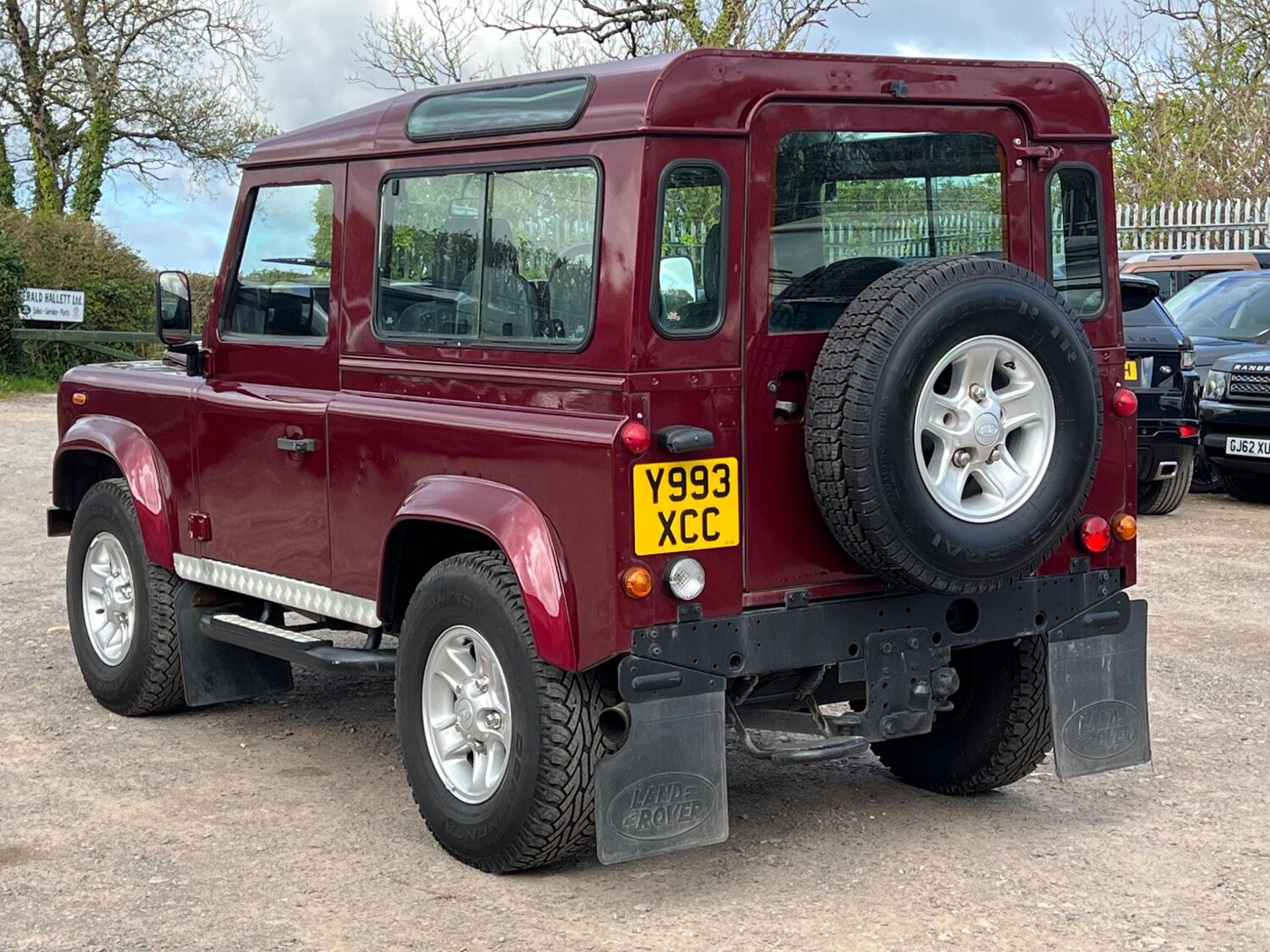 Used LAND ROVER DEFENDER 90 2001 Red in Yeovil, Somerset Gerald Hallett