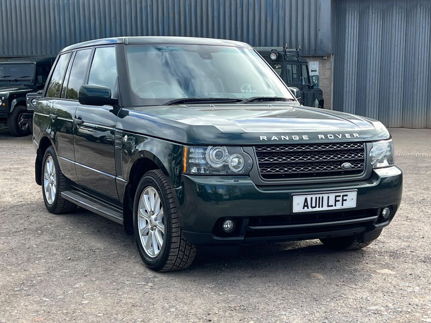 Used LAND ROVER RANGE ROVER 2011 Green in Yeovil, Somerset Gerald Hallett
