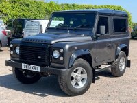 LAND ROVER DEFENDER 90
