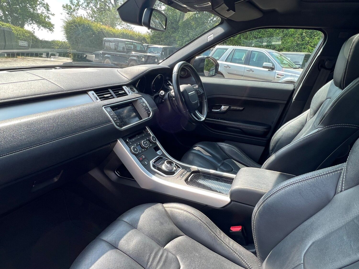 Used LAND ROVER RANGE ROVER EVOQUE in Yeovil, Somerset Gerald Hallett