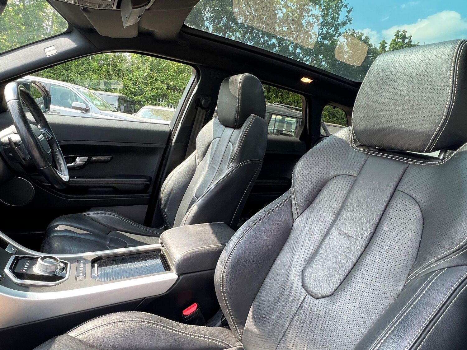 Used LAND ROVER RANGE ROVER EVOQUE 2014 Silver in Yeovil, Somerset