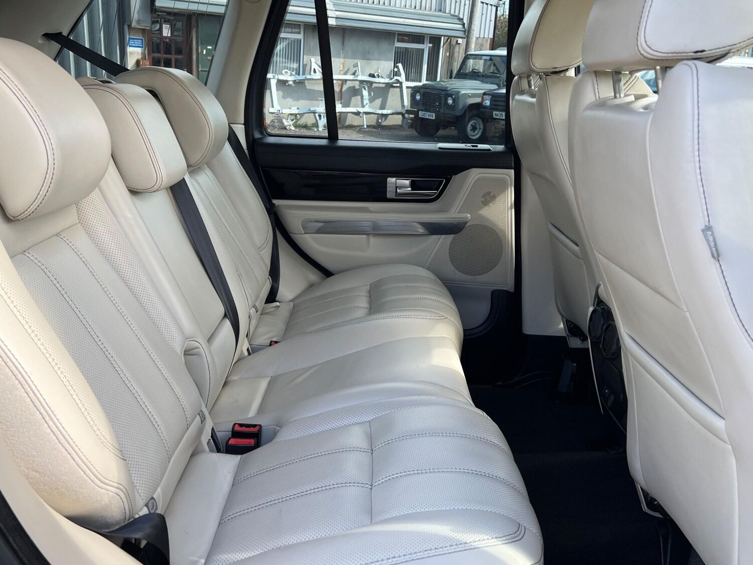 Used LAND ROVER RANGE ROVER SPORT 2012 Black in Yeovil, Somerset