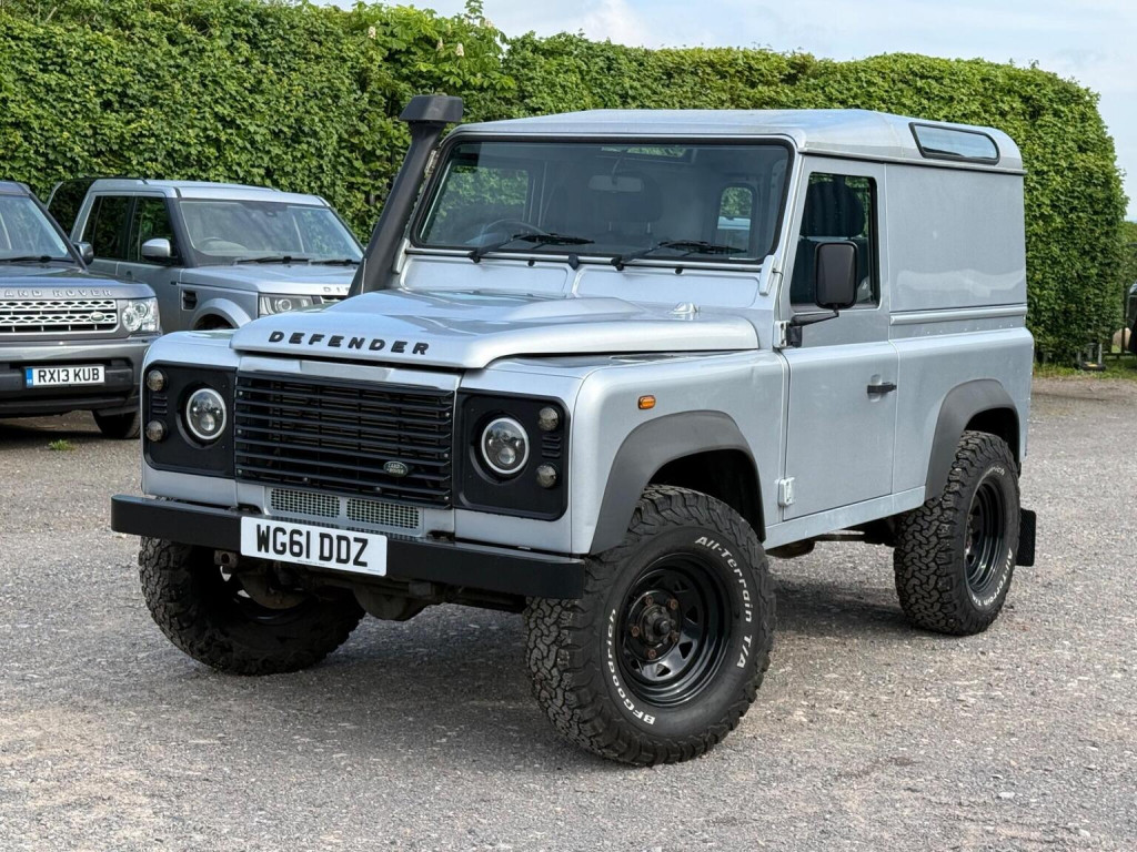 2011 Land Rover Defender 90