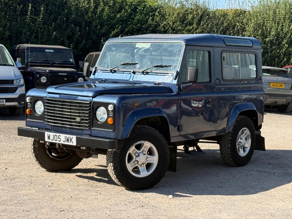 2005 Land Rover Defender 90