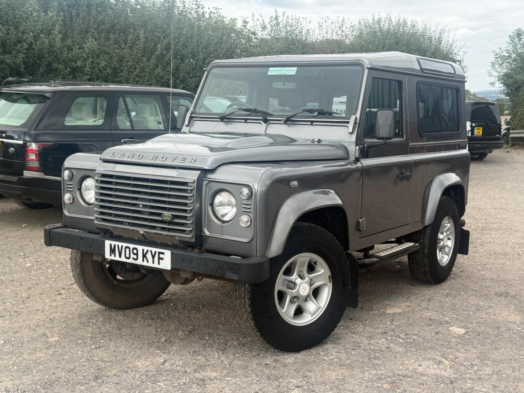 2009 Land Rover Defender 90